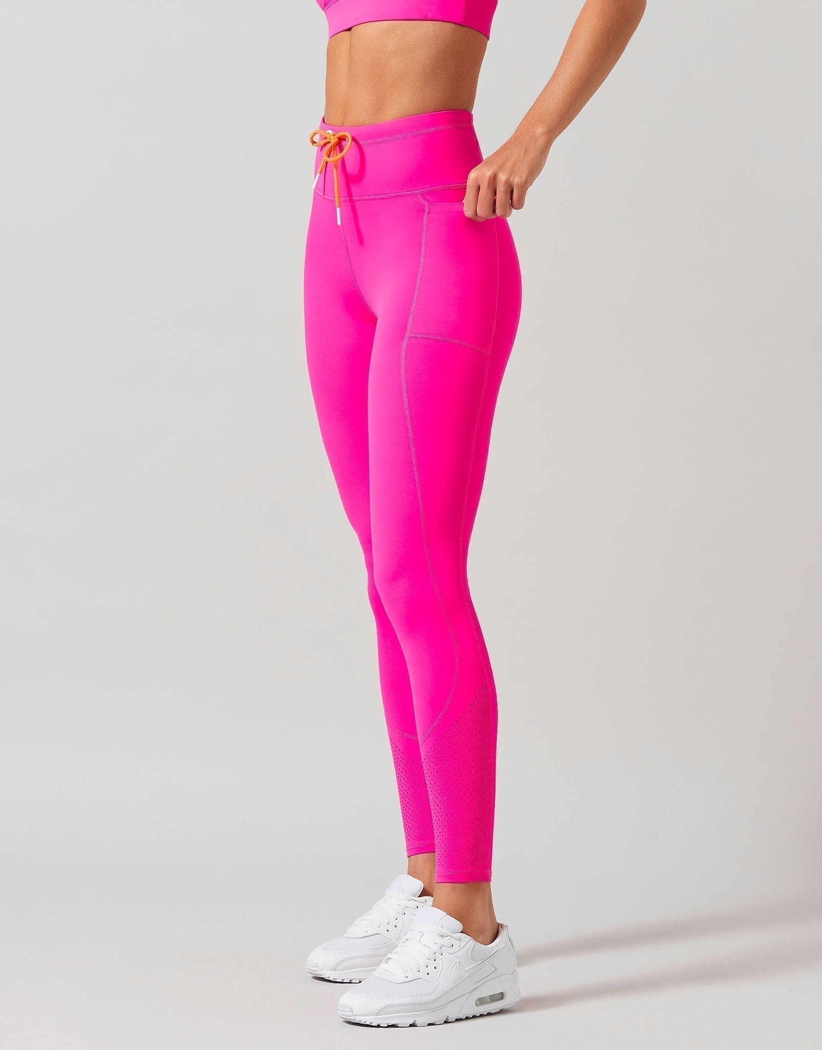 Lilybod-Alexa-XR-Hot-Pink-Pop-Orange-LXMI-LL78-HP-4_fde84f2a-0fe4-4c9e-b607-8528be36f48b.jpg