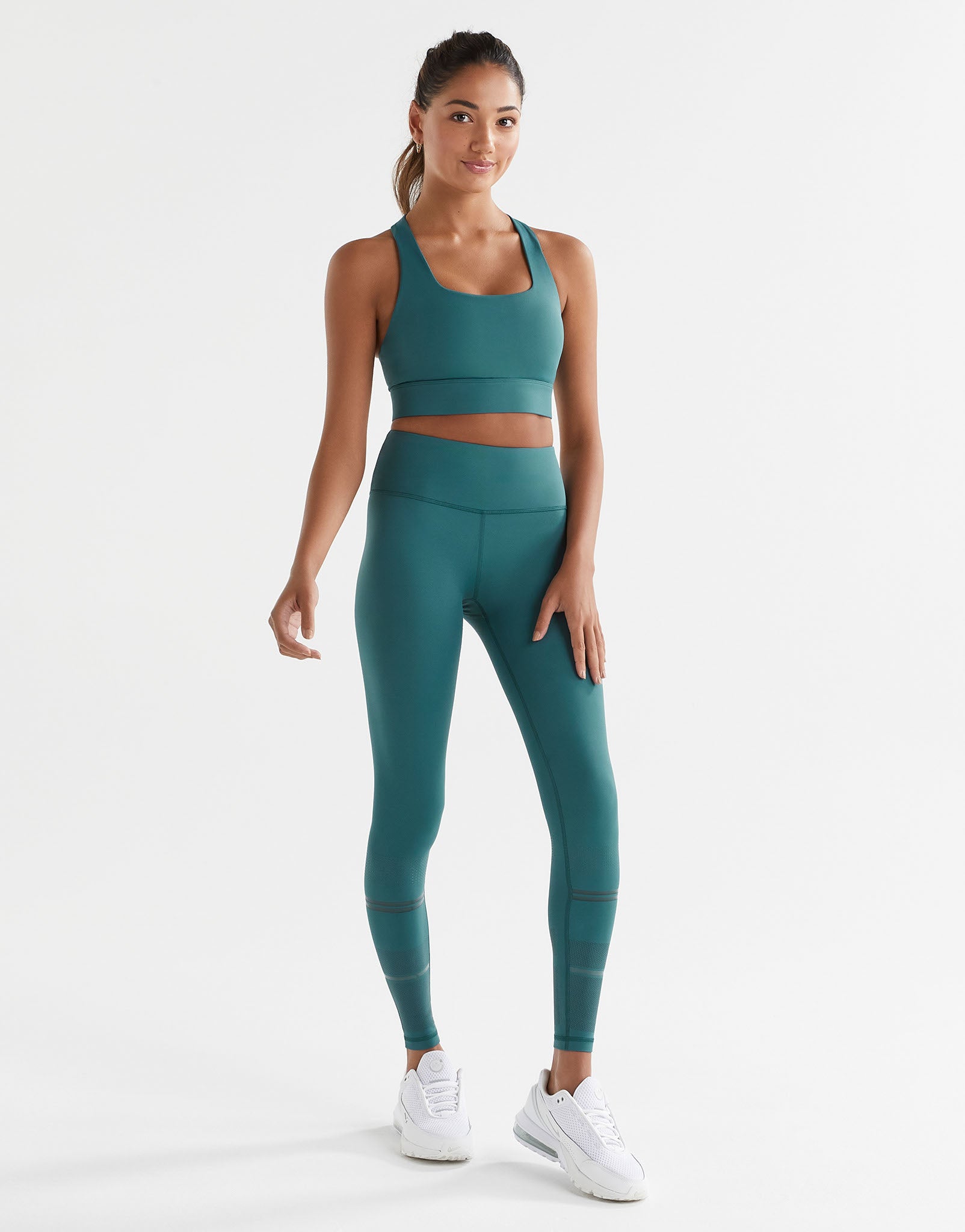 Lilybod-Astrid-Sports-Bra-Teal-LC48-C21-TL-1.jpeg