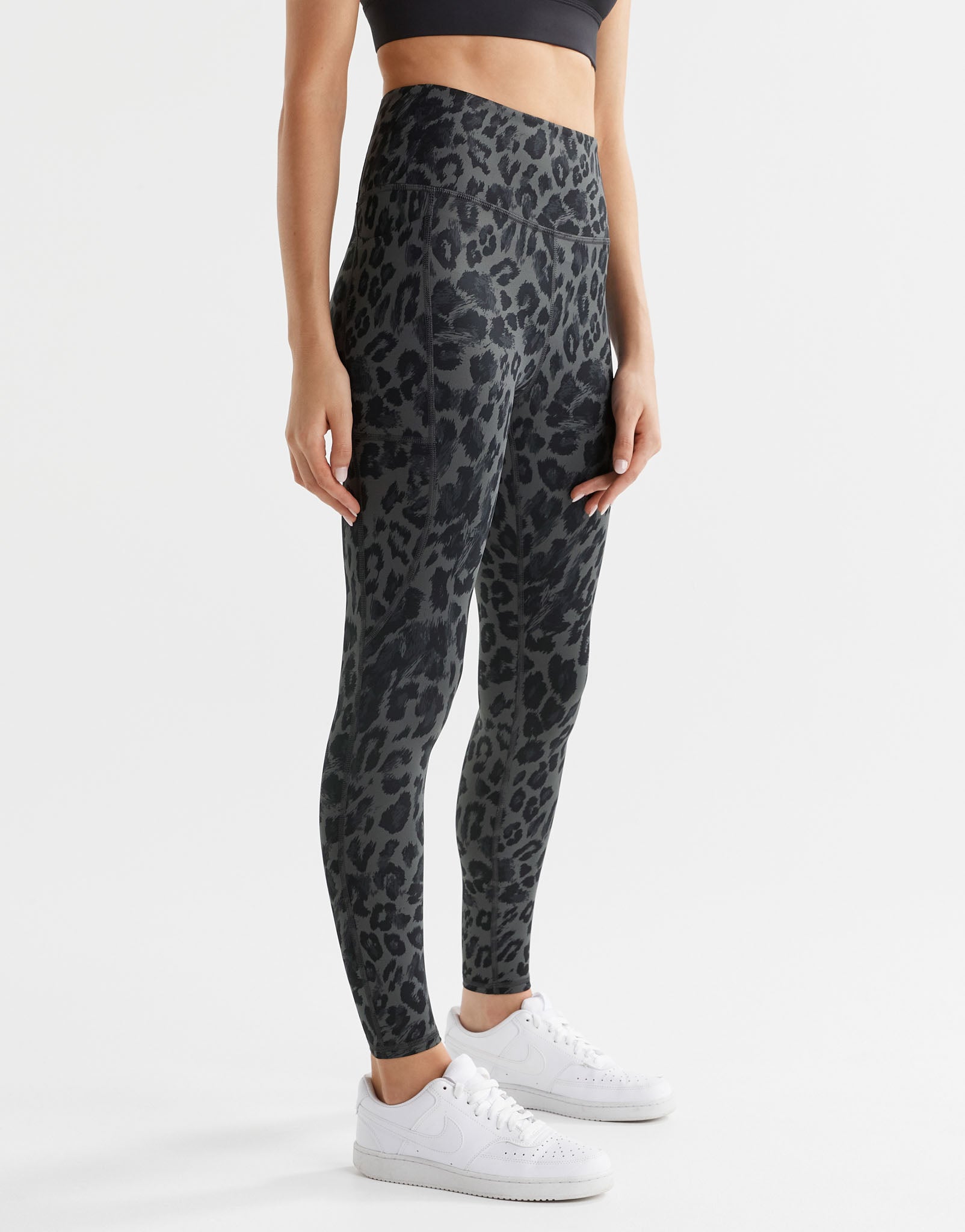 Lilybod-Becca-Legging-Mineral-Grey-Leopard-LL131-MGLP-4.jpeg