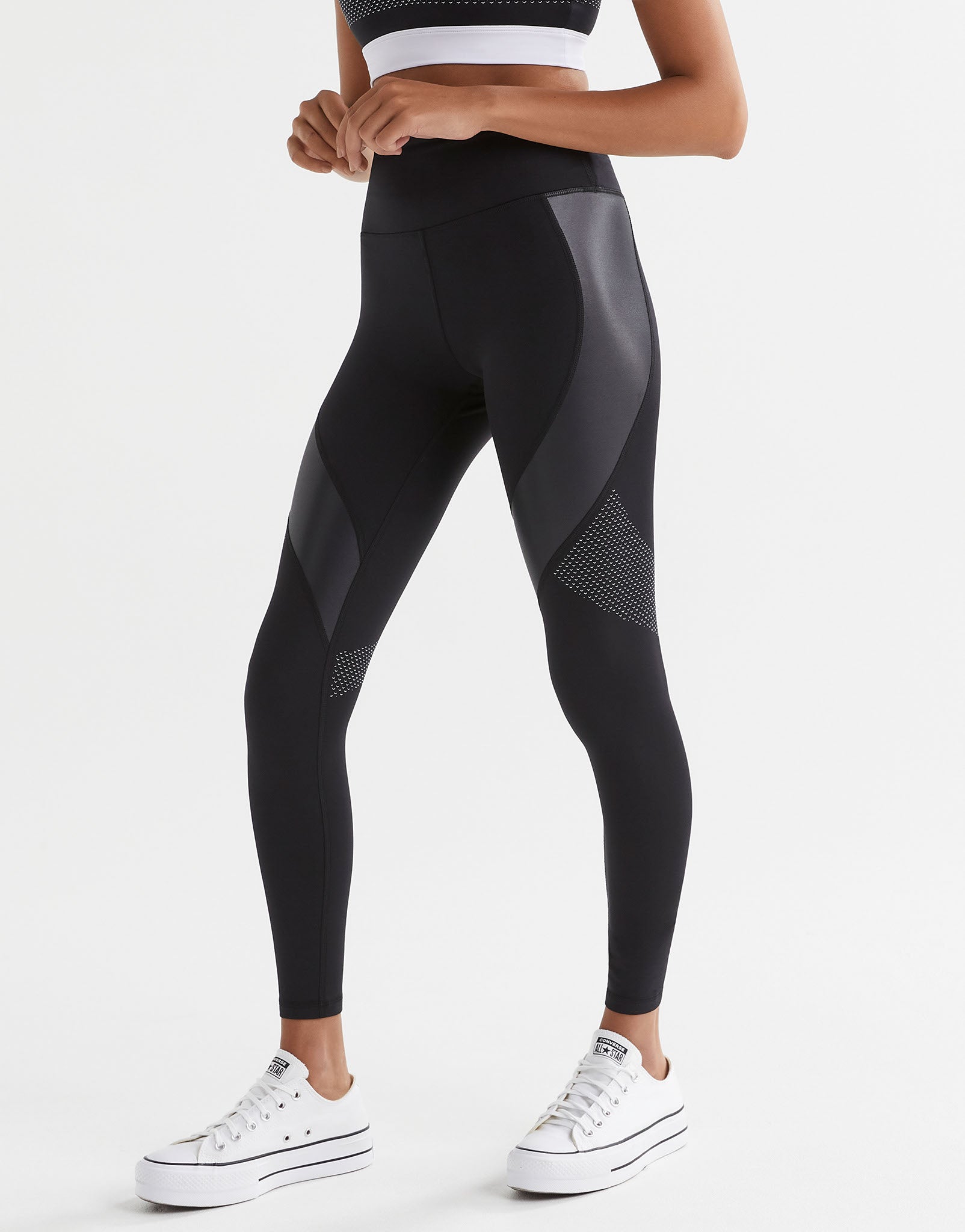 Lilybod-Dynamic-Full-Length-Legging-Black-LL92-C21-BL-3.jpeg