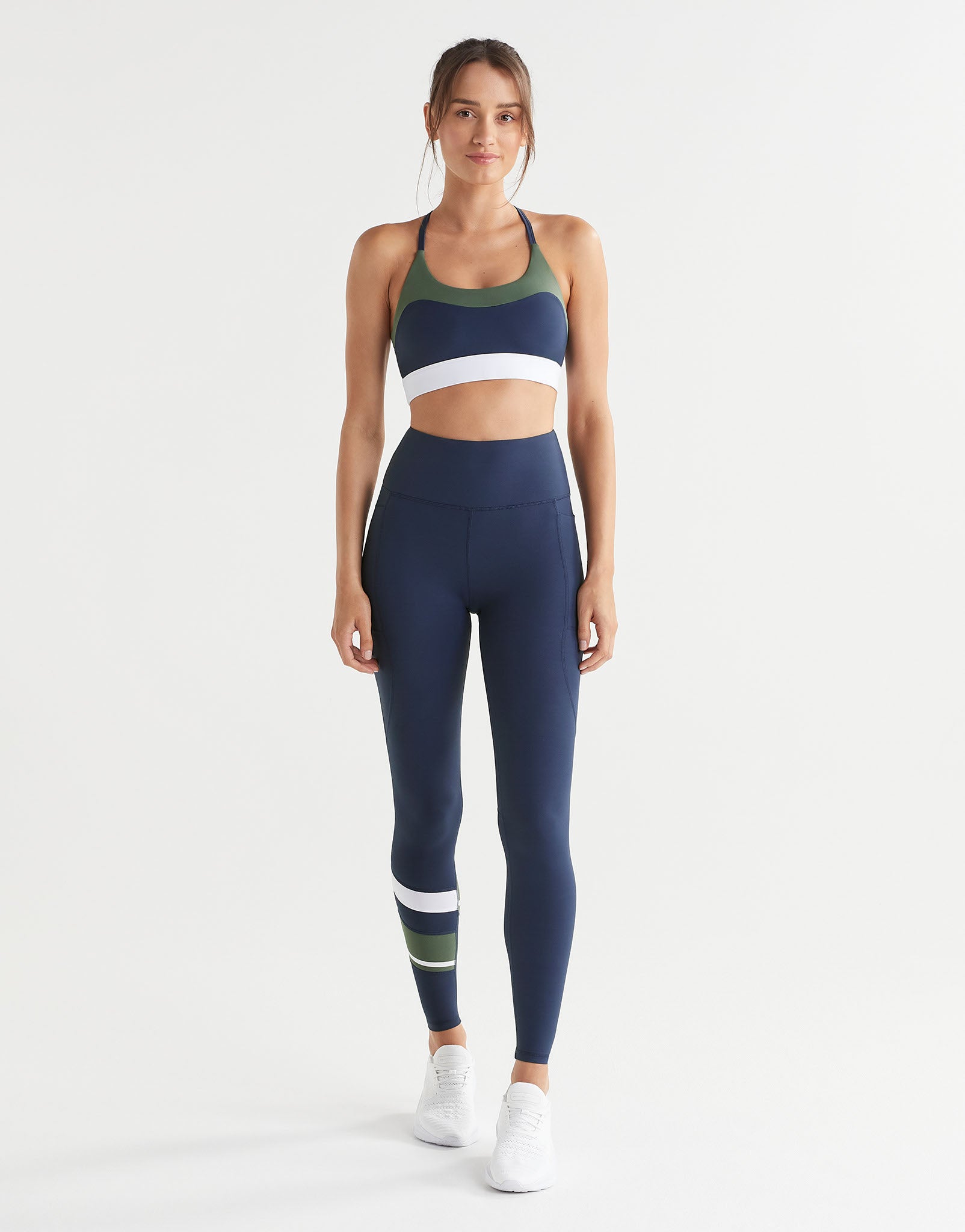 Lilybod-LIMITLESS-Sports-Bra-Navy-Green-White-LC103-NG-01.jpeg