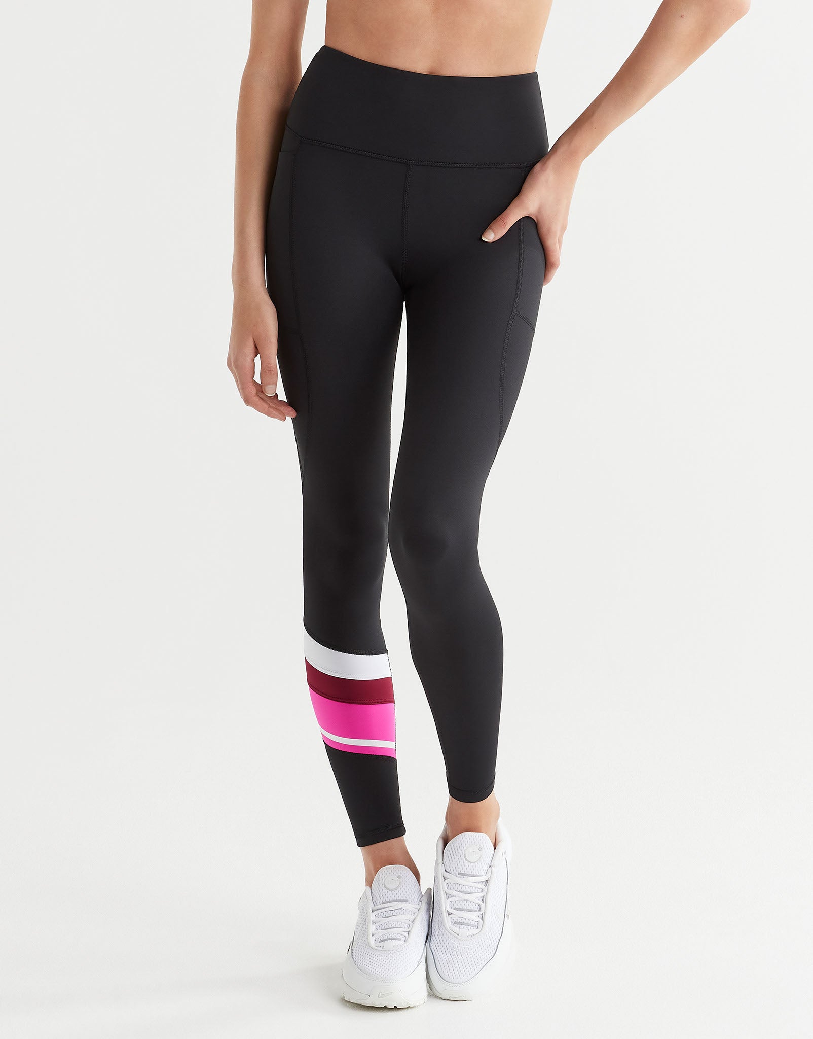 Lilybod-Limitless-Legging-Black-Pink-White-LL139-C23-BPK-3.jpeg