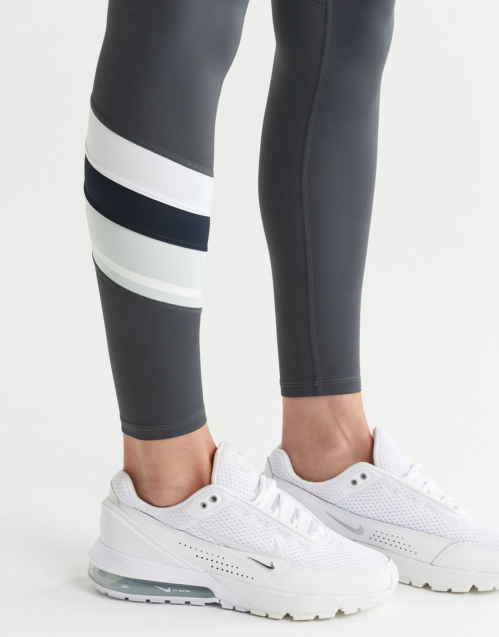 Lilybod-Limitless-Legging-Charcoal-White-Blue-LL139-C23-NRB-9.jpeg