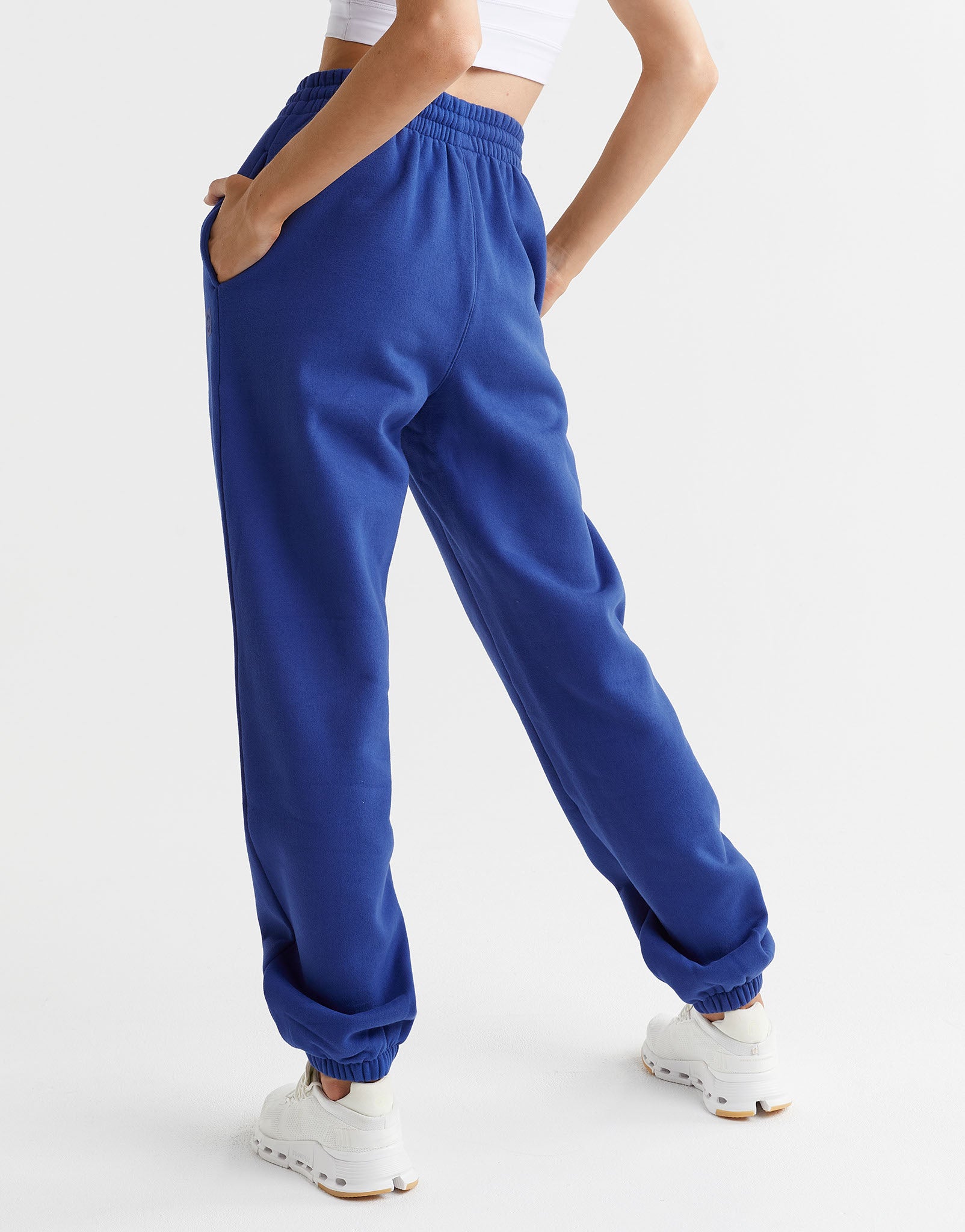 Lilybod-Lucy-Oversized-Fleece-Track-Pant-Blue-Bolt-LL89-BBL-3-New.jpeg