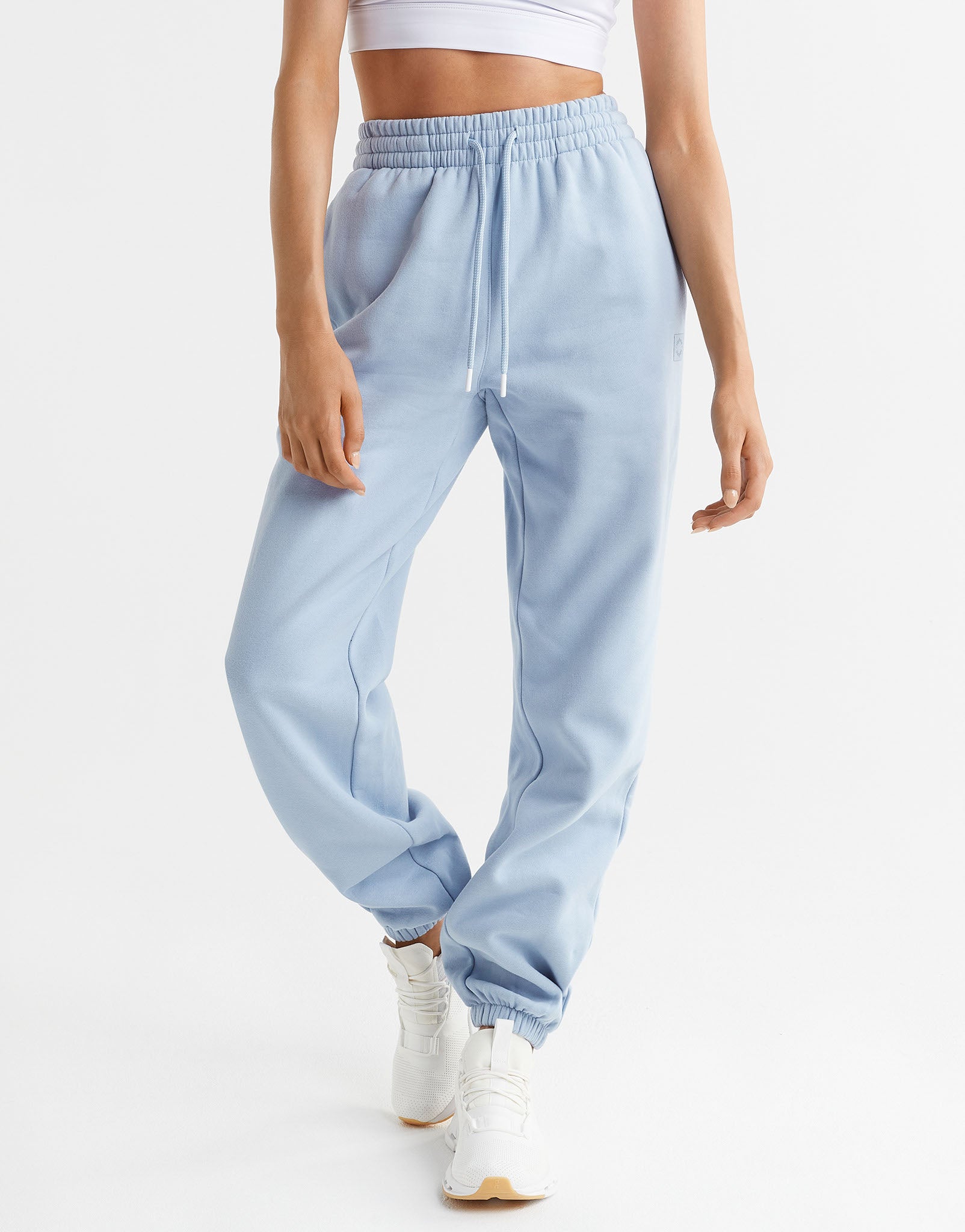 Lilybod-Lucy-Oversized-Fleece-Track-Pant-Cloud-LL89-CLD-1-New.jpeg