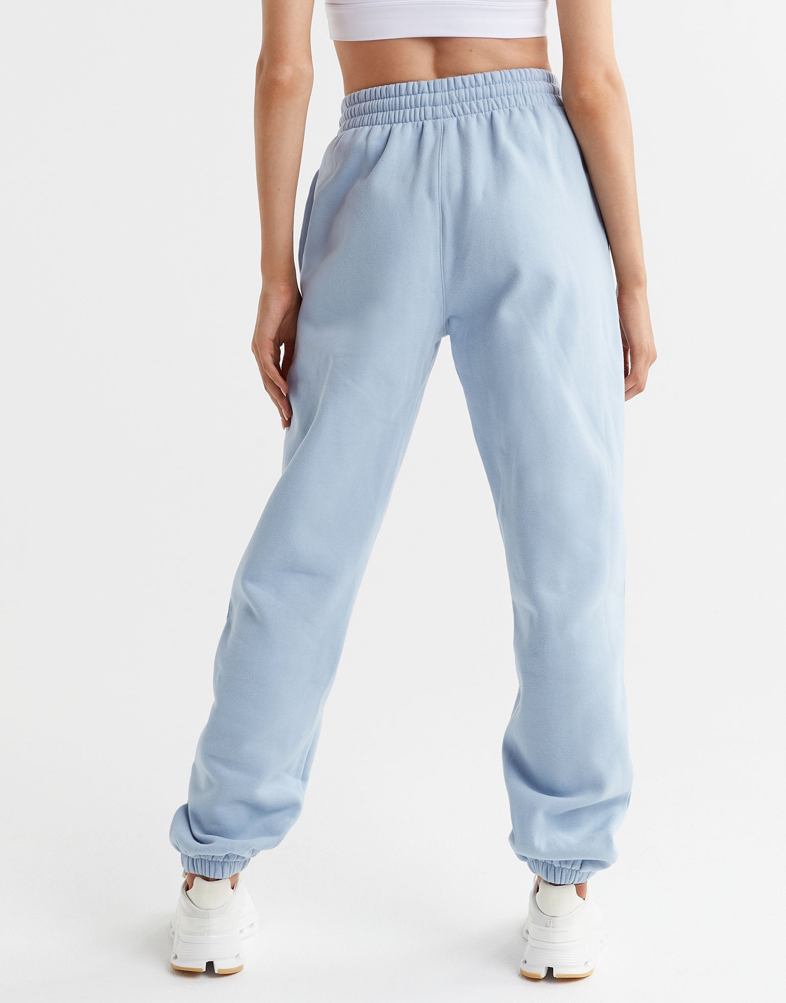 Lilybod-Lucy-Oversized-Fleece-Track-Pant-Cloud-LL89-CLD-4-New.jpeg