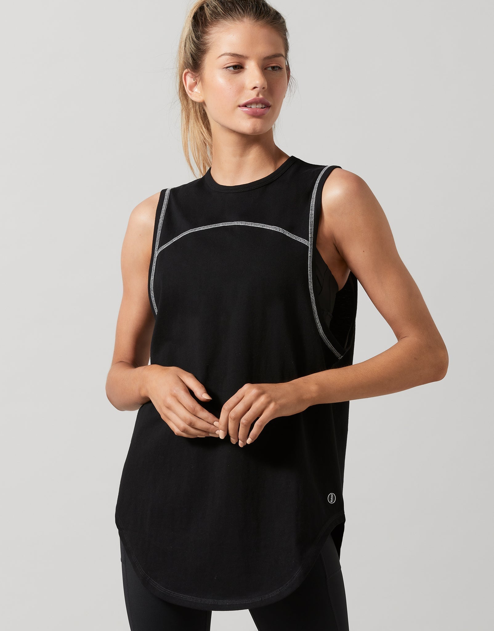 Lilybod-Miah-Smoke-Black-3_448d8914-164f-401d-bcf6-e72061a45bb2.jpg