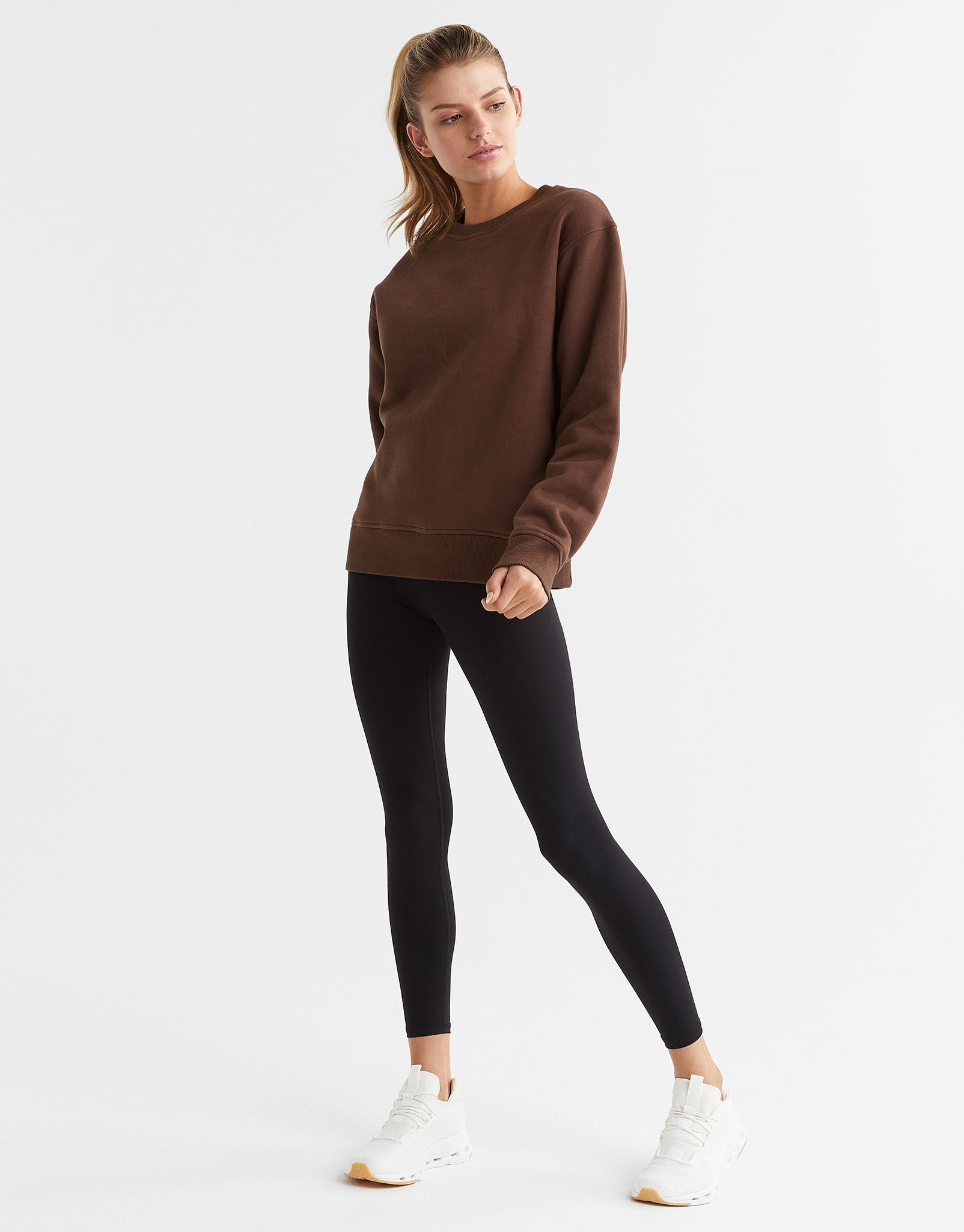 Lilybod-Millie-Classic-Fleece-Crew-Peppercorn-LT67-PPC-1-New.jpeg