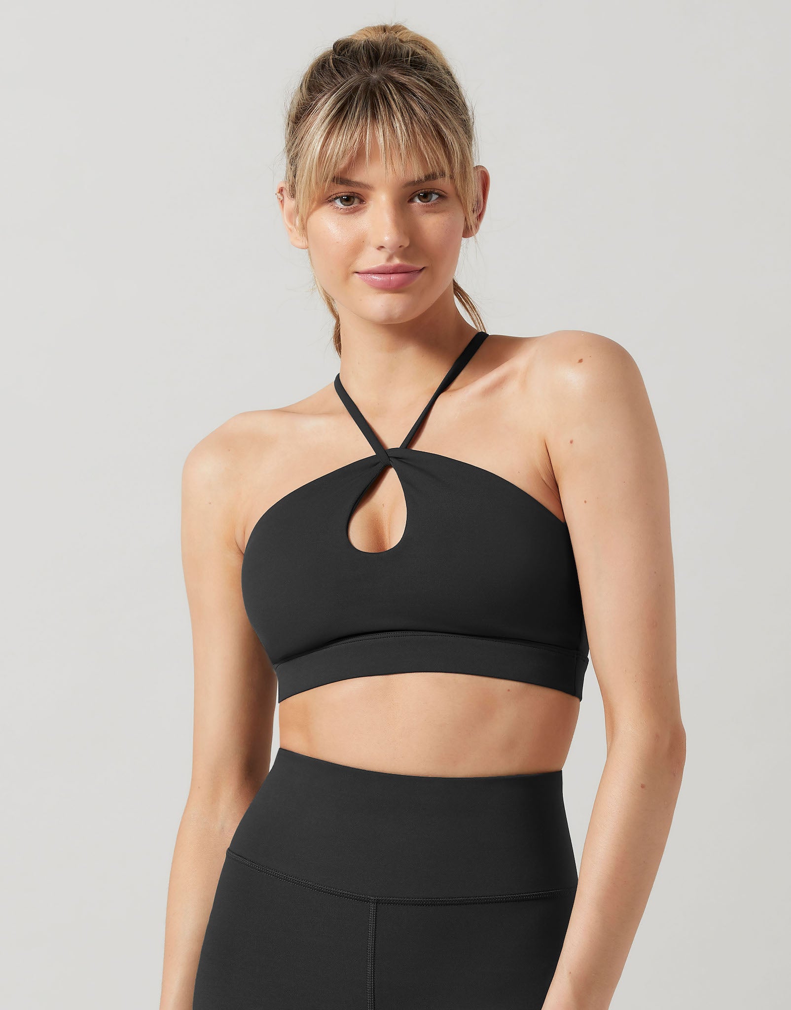 Lilybod-Molly-Sports-Bra-Black-LC76-CC-BL-5.jpeg