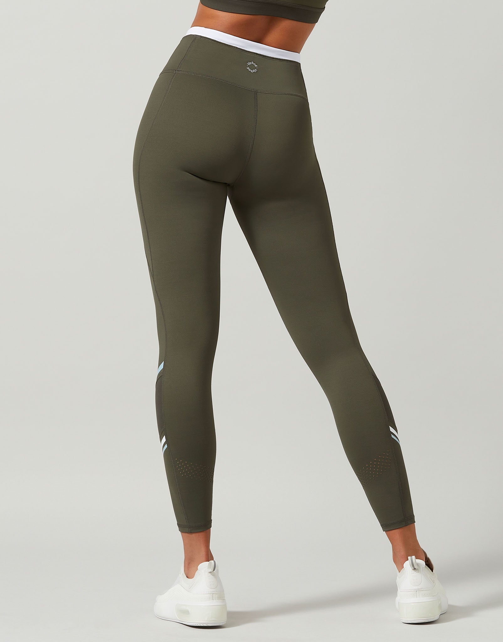 Lilybod-Nile-XR-Tarmac-White-Blue-LL79-MWU-5_ce5970aa-8f1b-4df8-ab88-be2343c014ef.jpg
