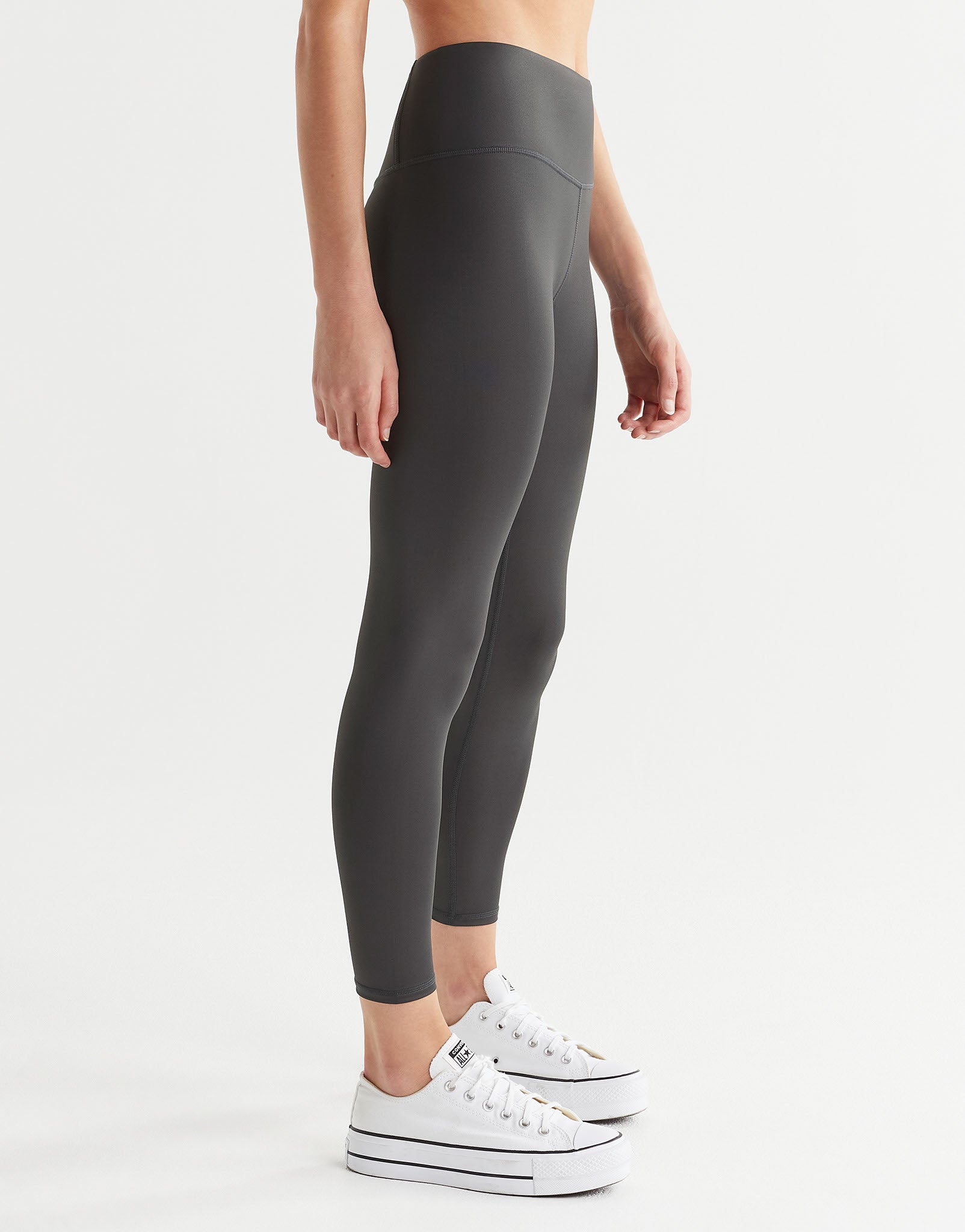 Lilybod-ZEPHYR-Legging-Gunmetal-High-Shine-LL91-C23-GHS-3.jpeg