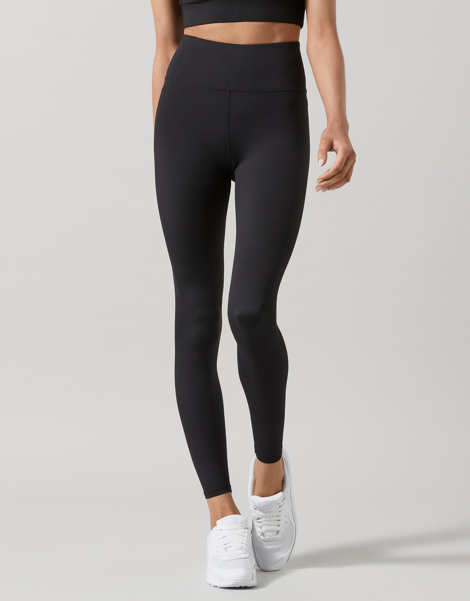 Lilybod_ASTRID_Ultra_Core_Full_Length_Legging_Black_LL61_B_2.jpg