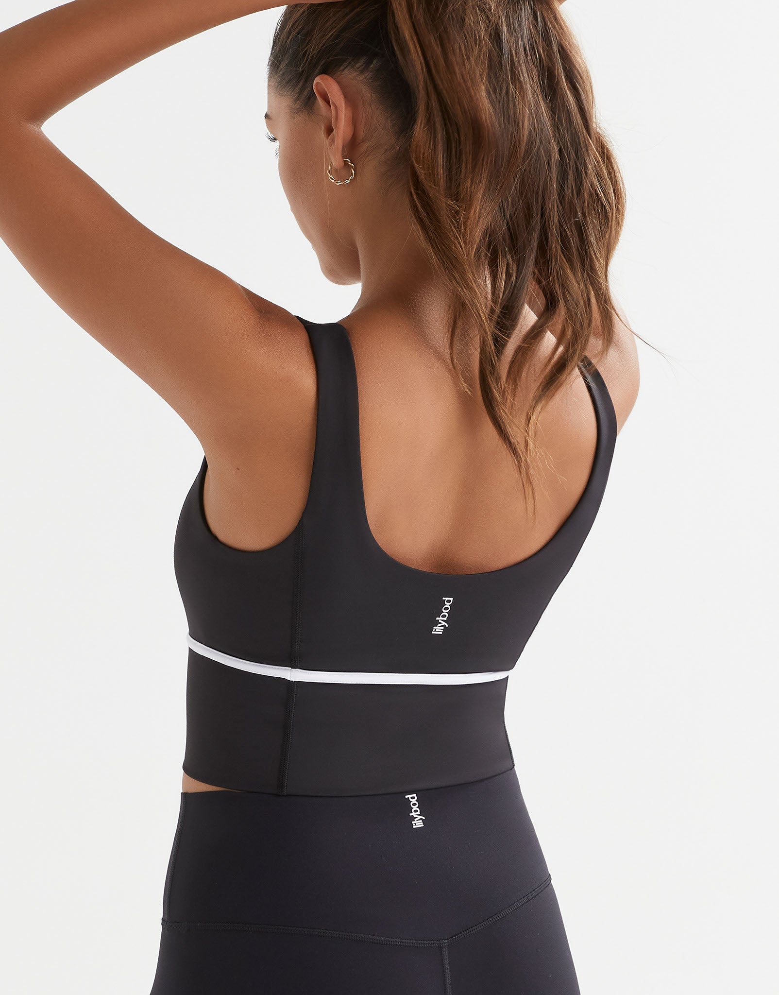 Lilybod_Ava_Long_Sports_Bra_Black_LC69_BL_6.jpeg