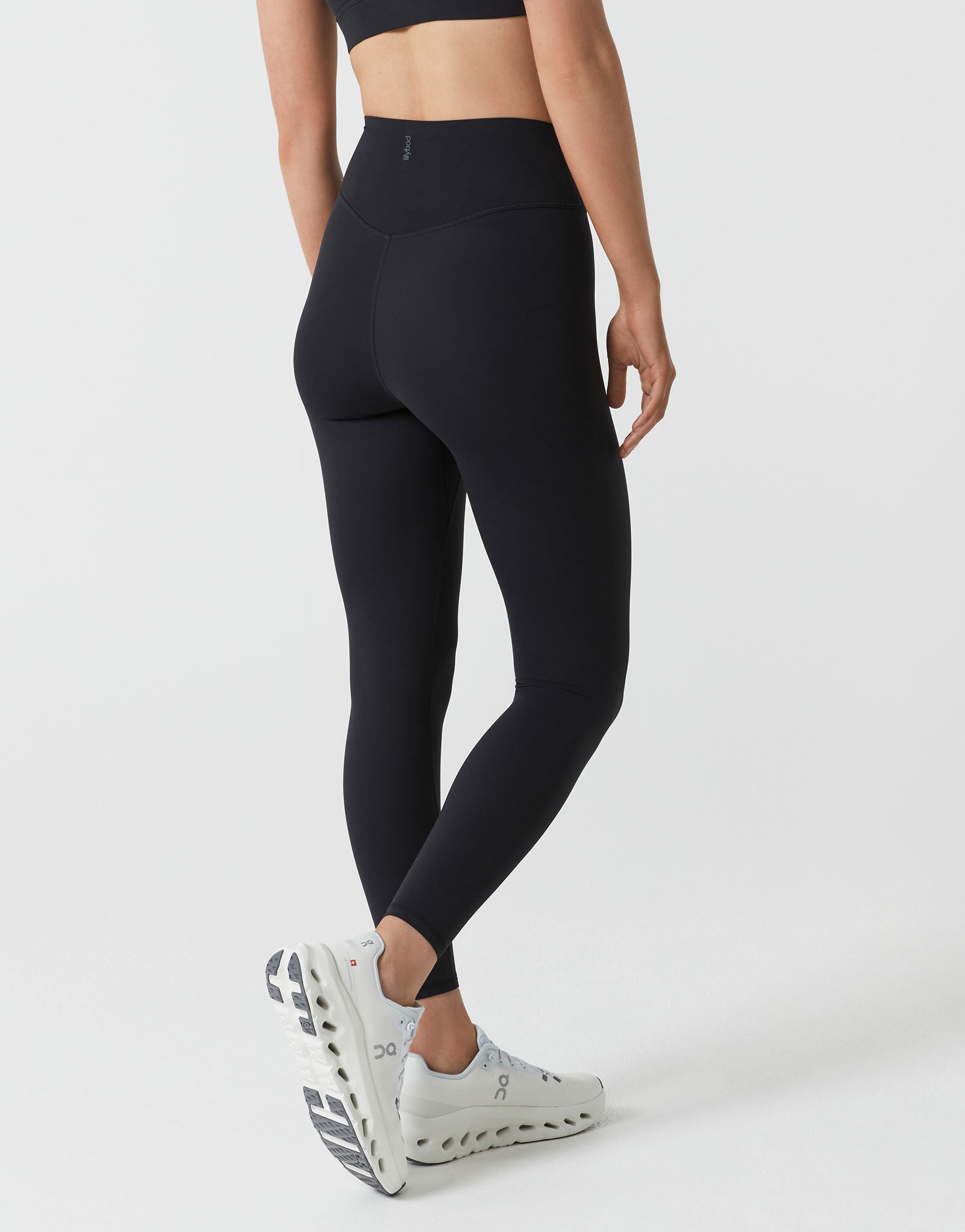 Lilybod_CHLOE_Cloud_Core_Leggings_Black_SL_01_BL_05_n.jpeg