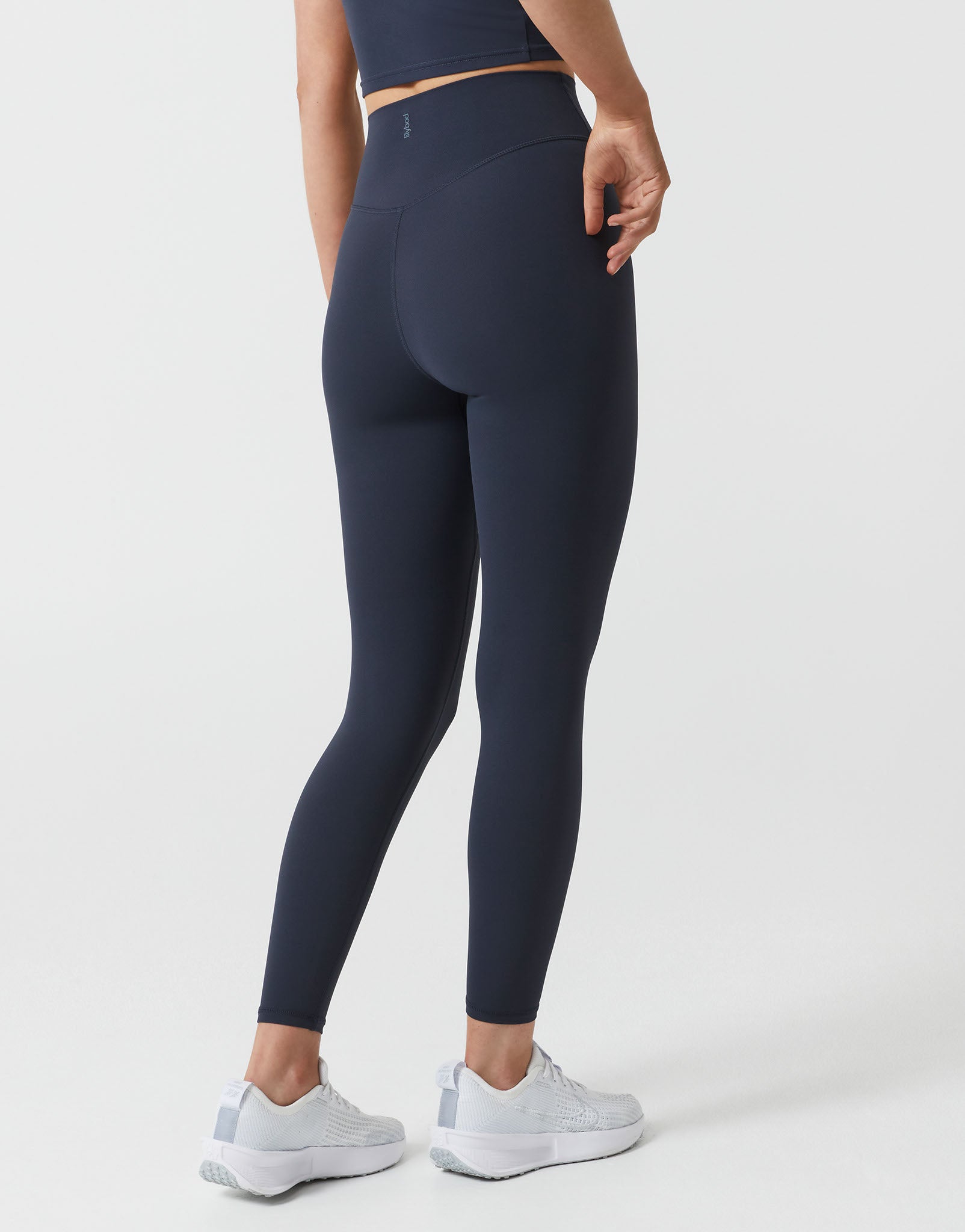Lilybod_CHLOE_Cloud_Core_Leggings_Navy_Blue_SL_01_NB_05_n_n2.jpeg