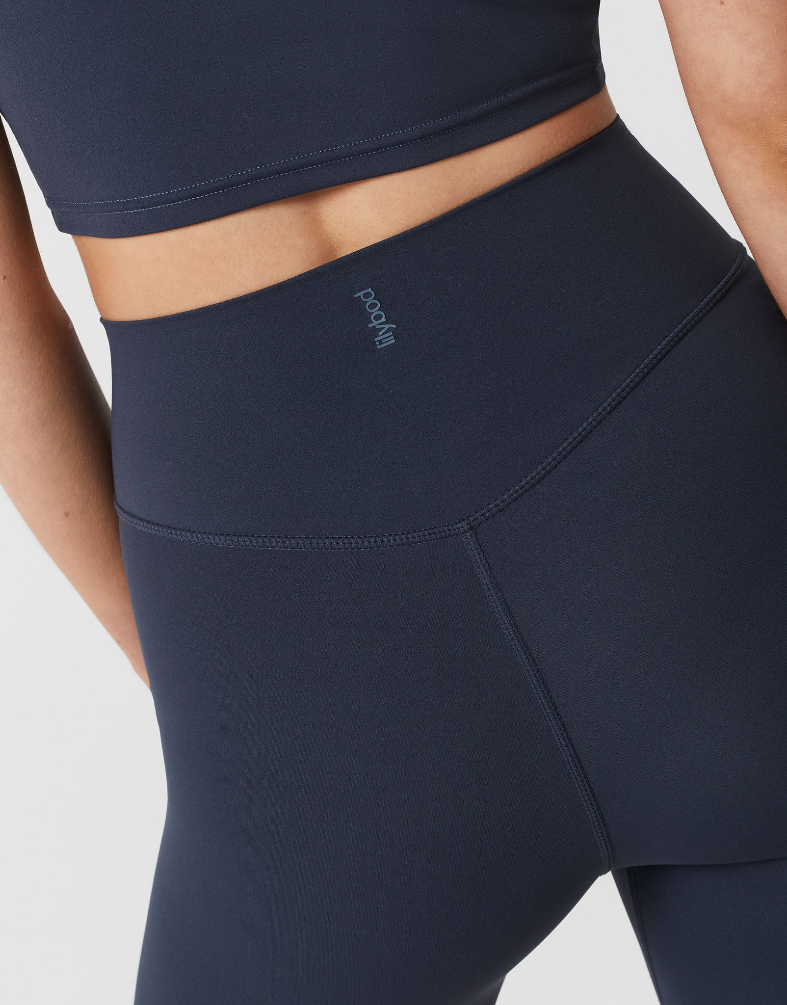 Lilybod_CHLOE_Cloud_Core_Leggings_Navy_Blue_SL_01_NB_07_n_n2.jpeg