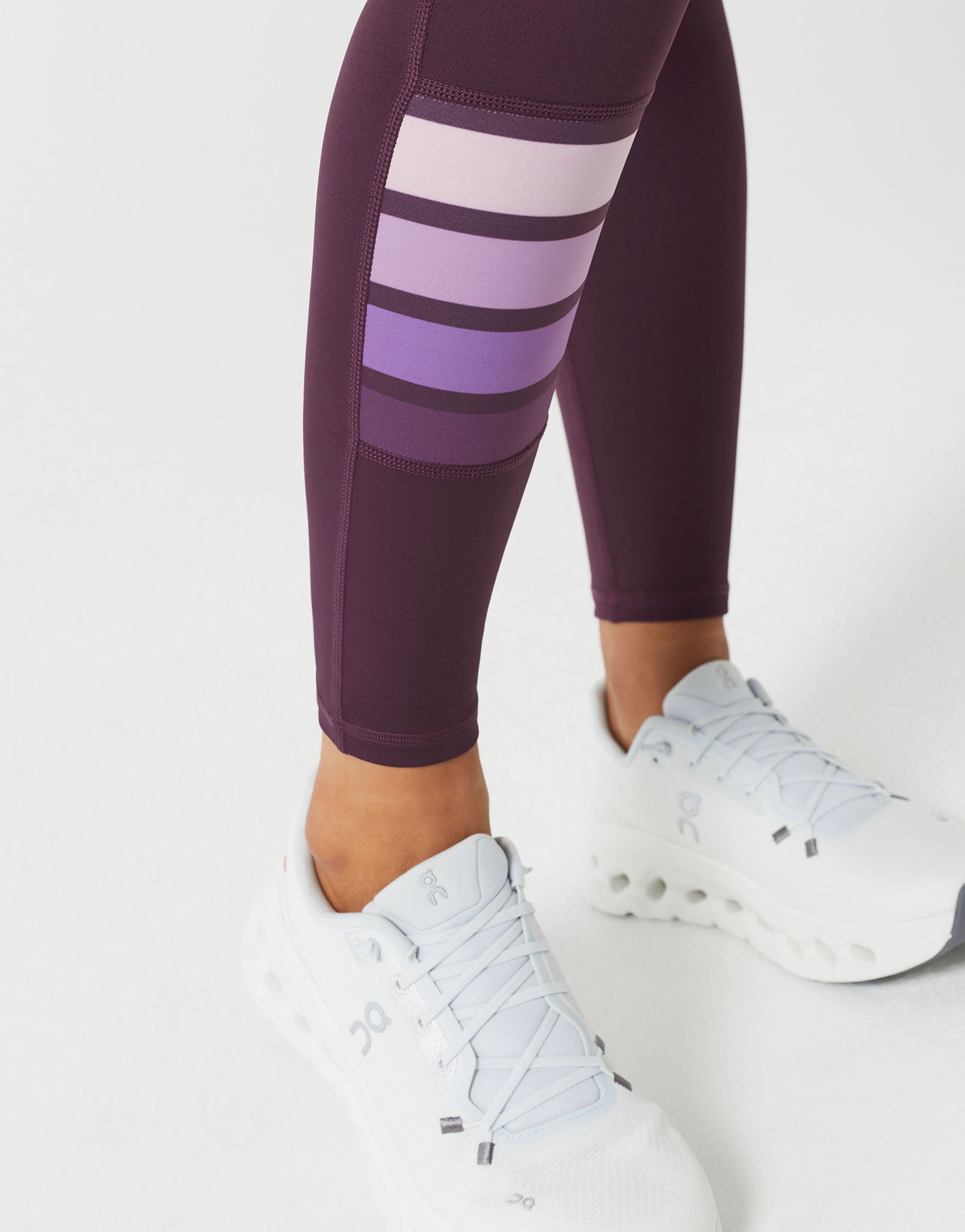 Lilybod_COCO_Ultra_Core_legging_Ox_Plum_with_Purple_Haze_LL213_OPH_2.jpeg