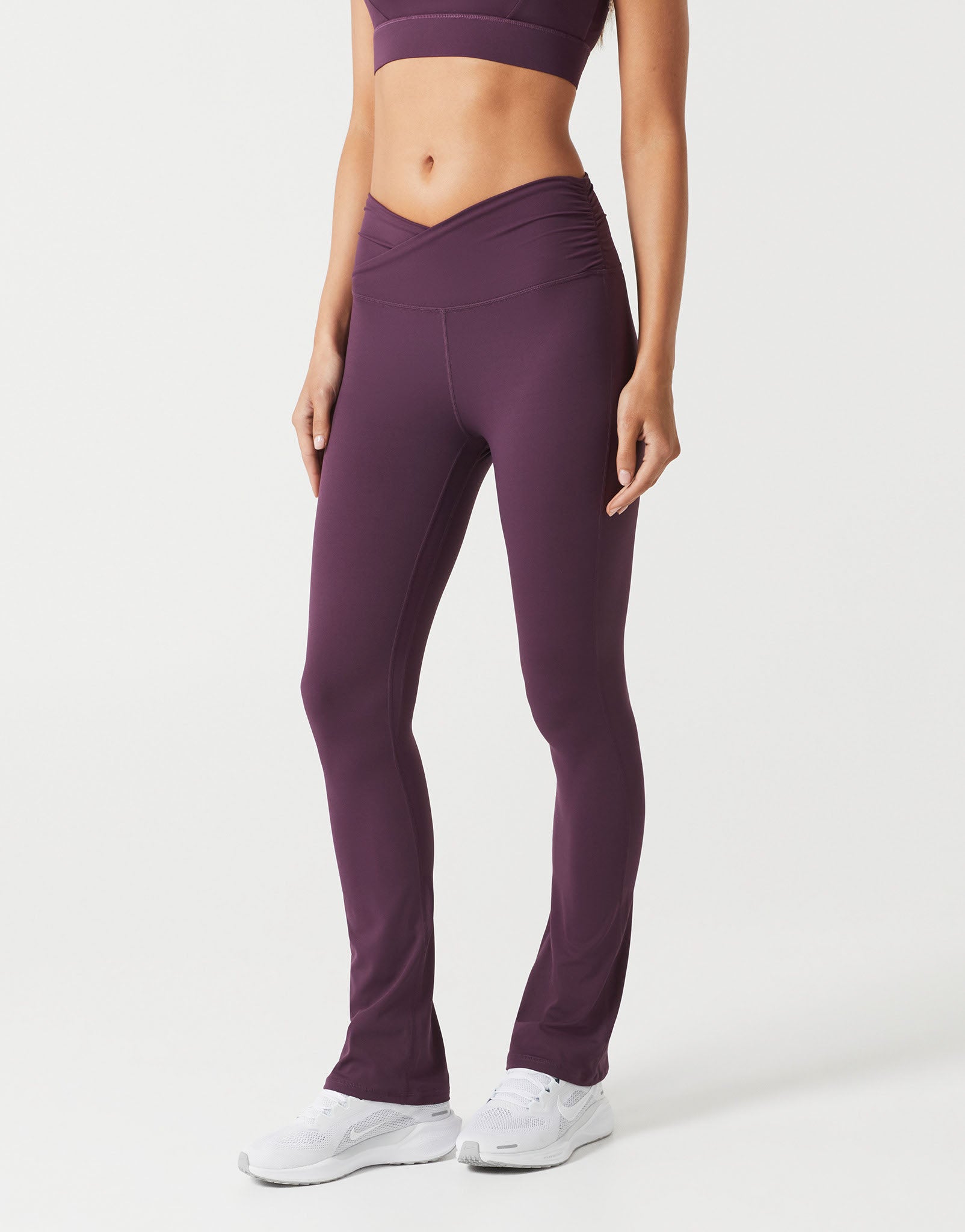 Lilybod_HARLOW_Cloud_Core_Bootleg_Legging_Ox_Plum_SL_196_OXP_2.jpeg