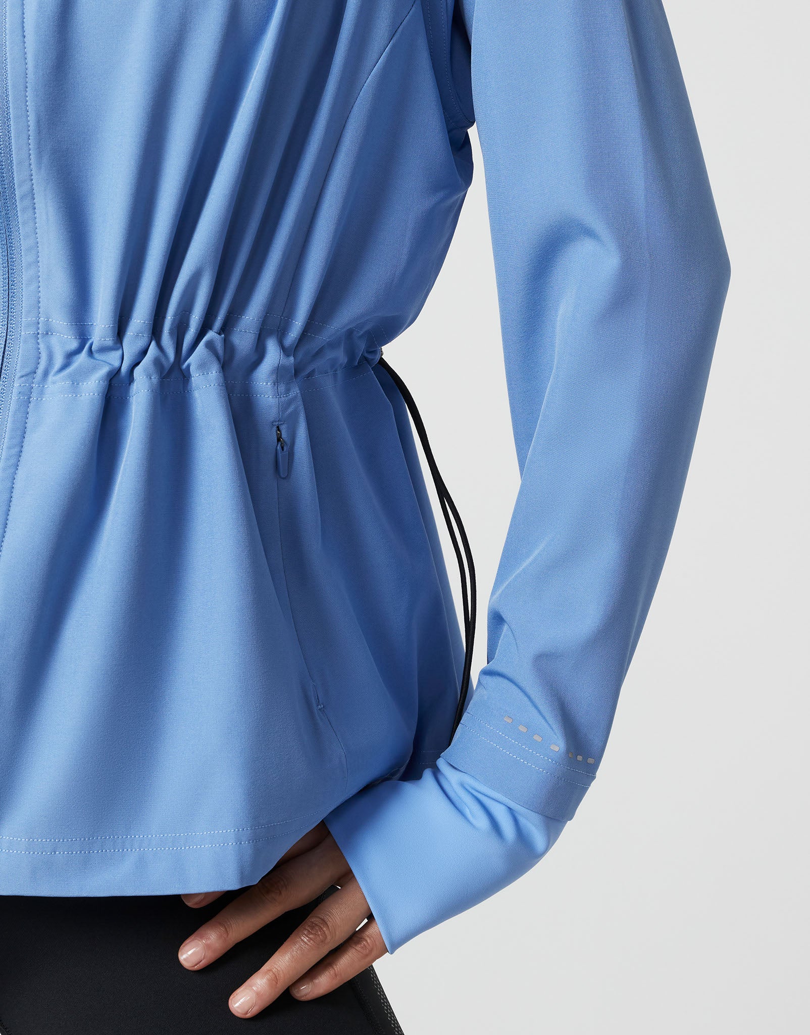 Lilybod_HELENA_Running_Jacket_Azure_Blue_LJ004_AB_05.jpeg