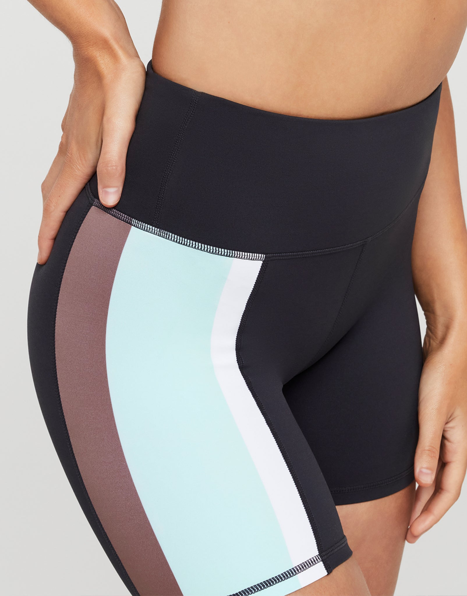 Lilybod_LIMITLESS_Short_Charcoal_with_Pale_Blue_LS34_CH_BB_04v2.jpg