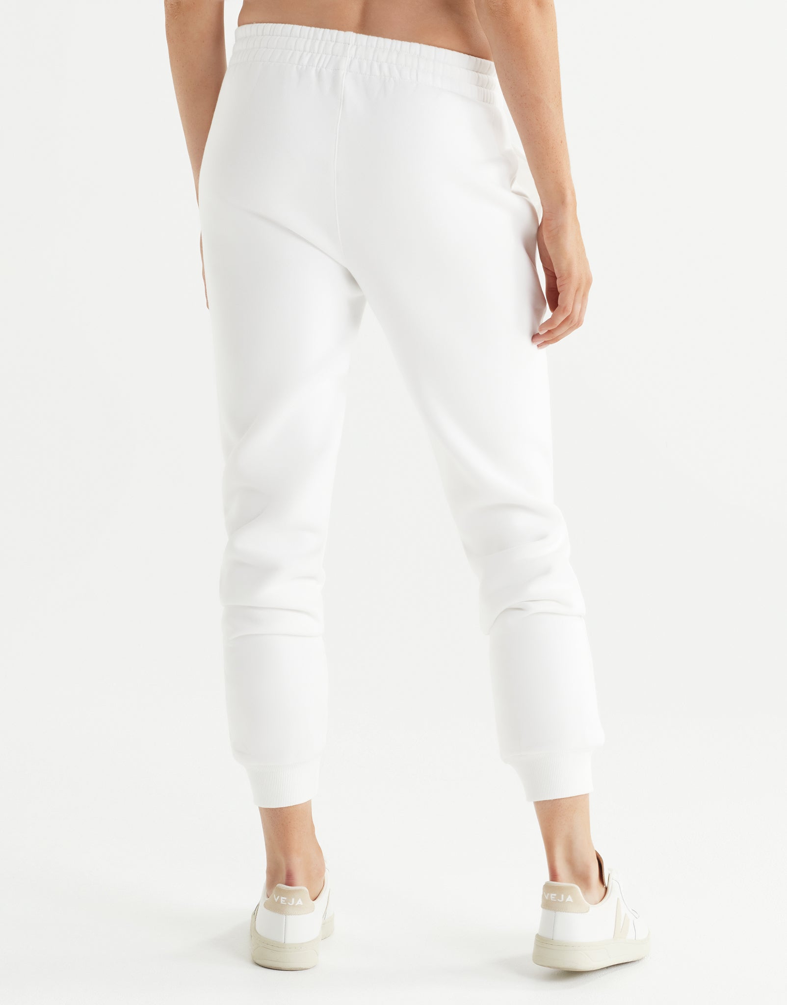 Lilybod_MILLIE_Slim_Fit_Jogger_Off_White_LL88_OWT_10.jpg