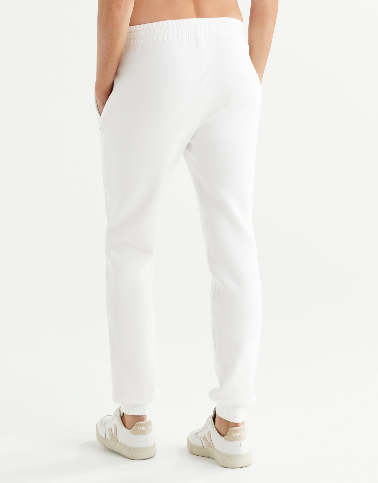 Lilybod_MILLIE_Slim_Fit_Jogger_Off_White_LL88_OWT_11.jpg