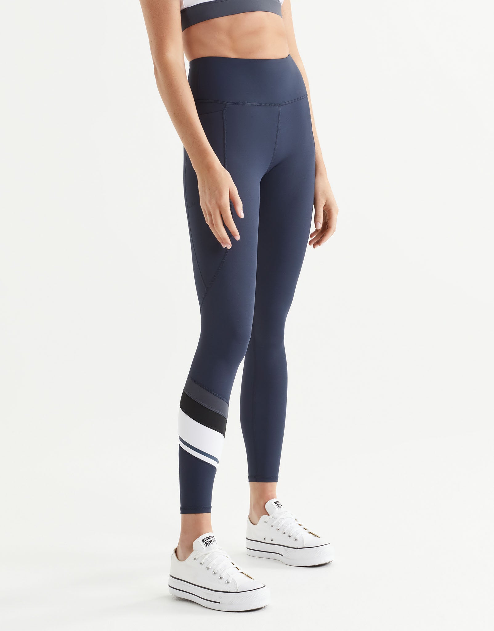 Lilybod_NO_LIMIT_Legging_Navy_Blue_LL139_NBW_05_n.jpeg