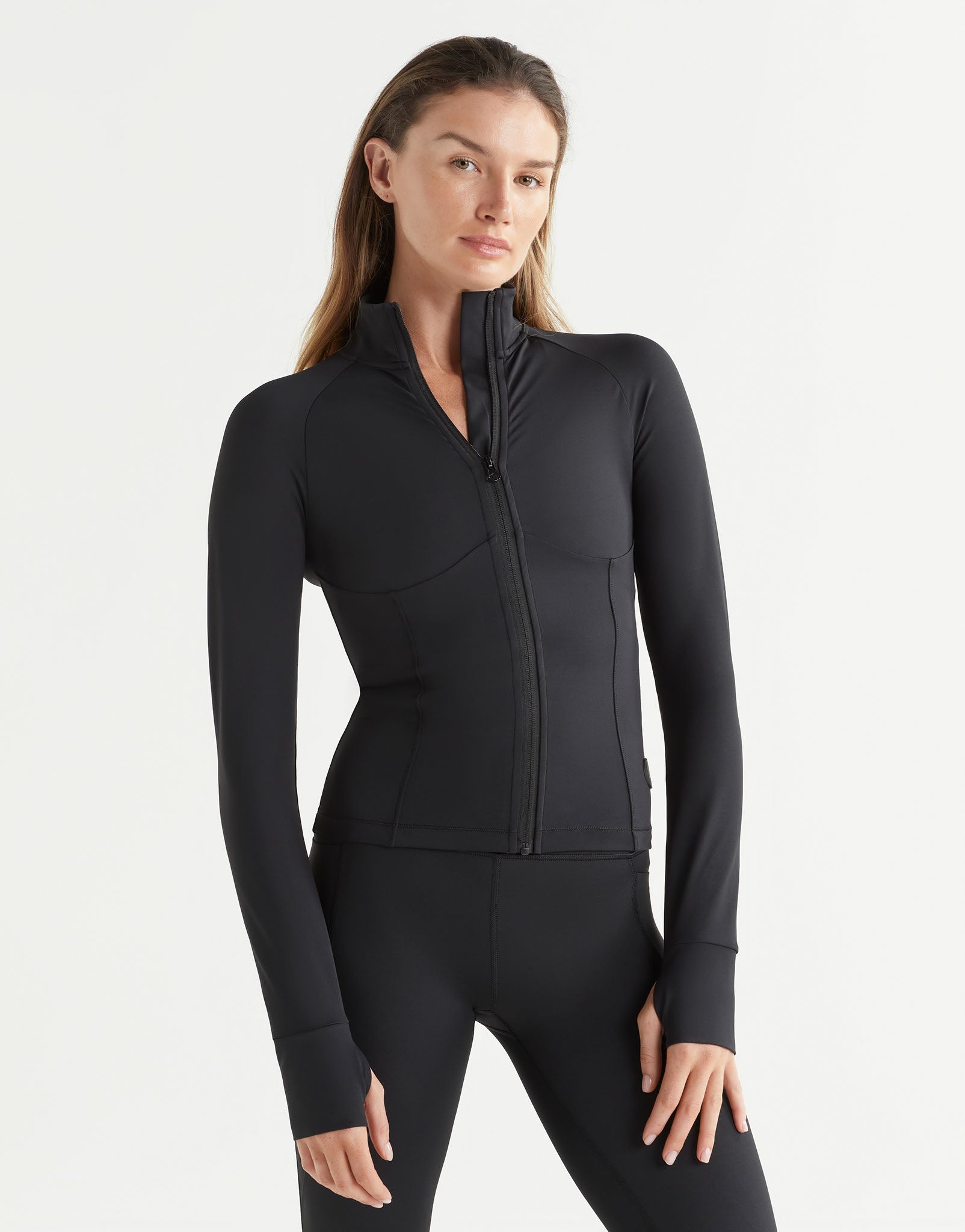 Lilybod_ZURI_contoured_zip_thru_top_Black_LT123_BL_03_n.jpeg