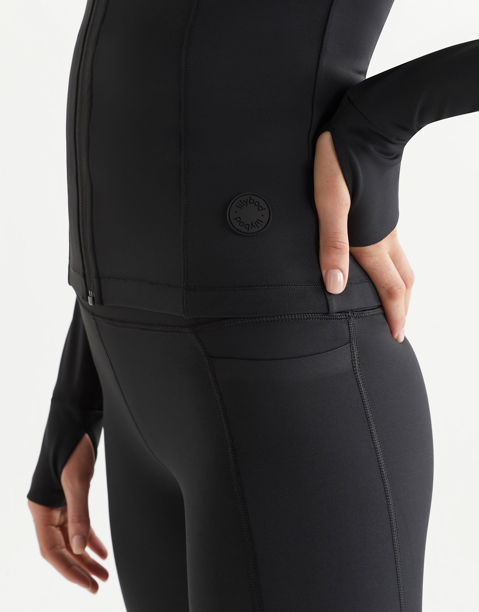 Lilybod_ZURI_contoured_zip_thru_top_Black_LT123_BL_06_n.jpeg