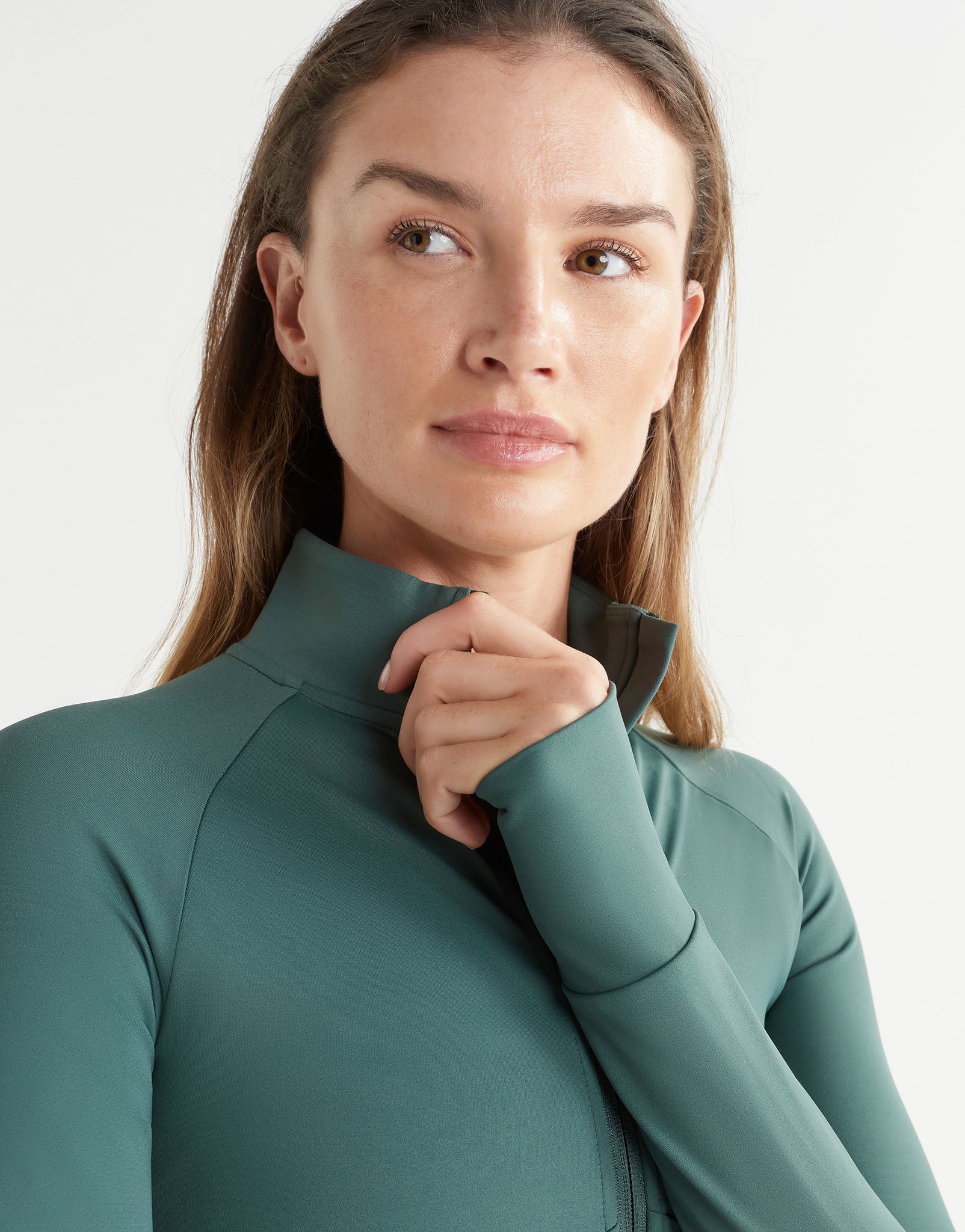 Lilybod_ZURI_contoured_zip_thru_top_Deep_Green_LT123_DG_05_n.jpeg